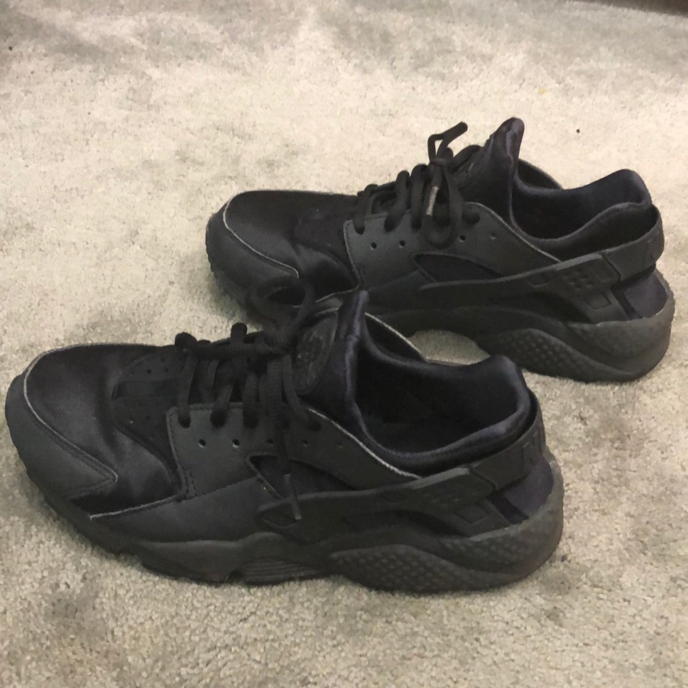 Nike Air Huarache Black